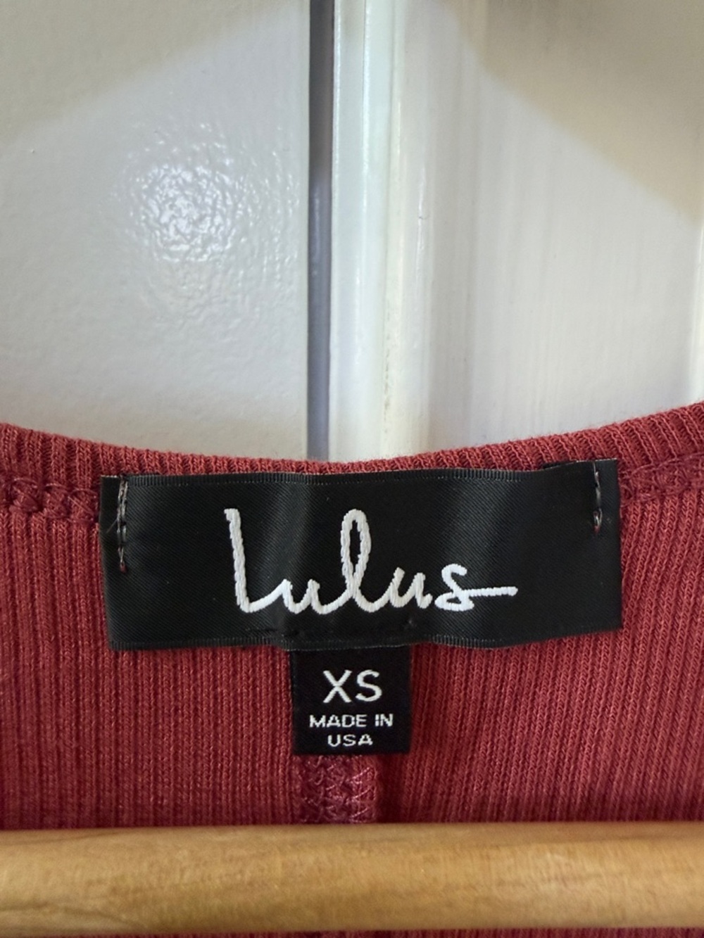 Lulu's Ribbed Racerback Tank Top XS - Picture 2 of 7